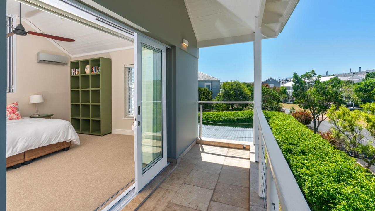 Narnia On Thesen Island Villa Knysna Buitenkant foto